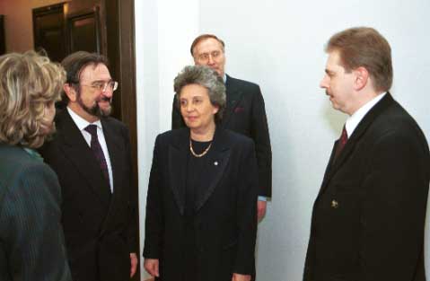 Przewodniczcy Herman de Croo, marszaek Alicja Grzekowiak i senator Andrzej Mazurkiewicz